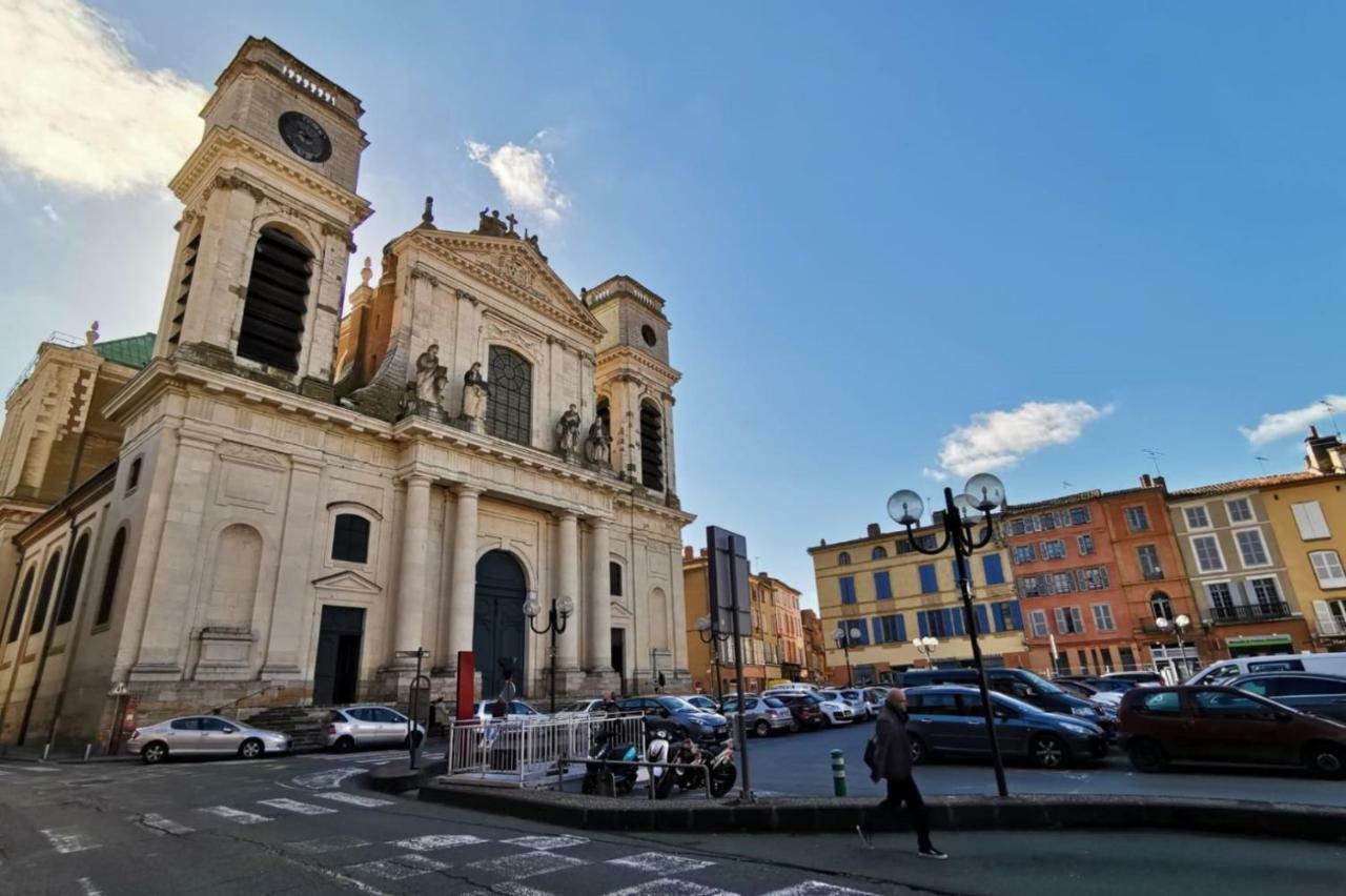 Le Bon'Appart - 50M De La Cathedrale Монтобан Экстерьер фото